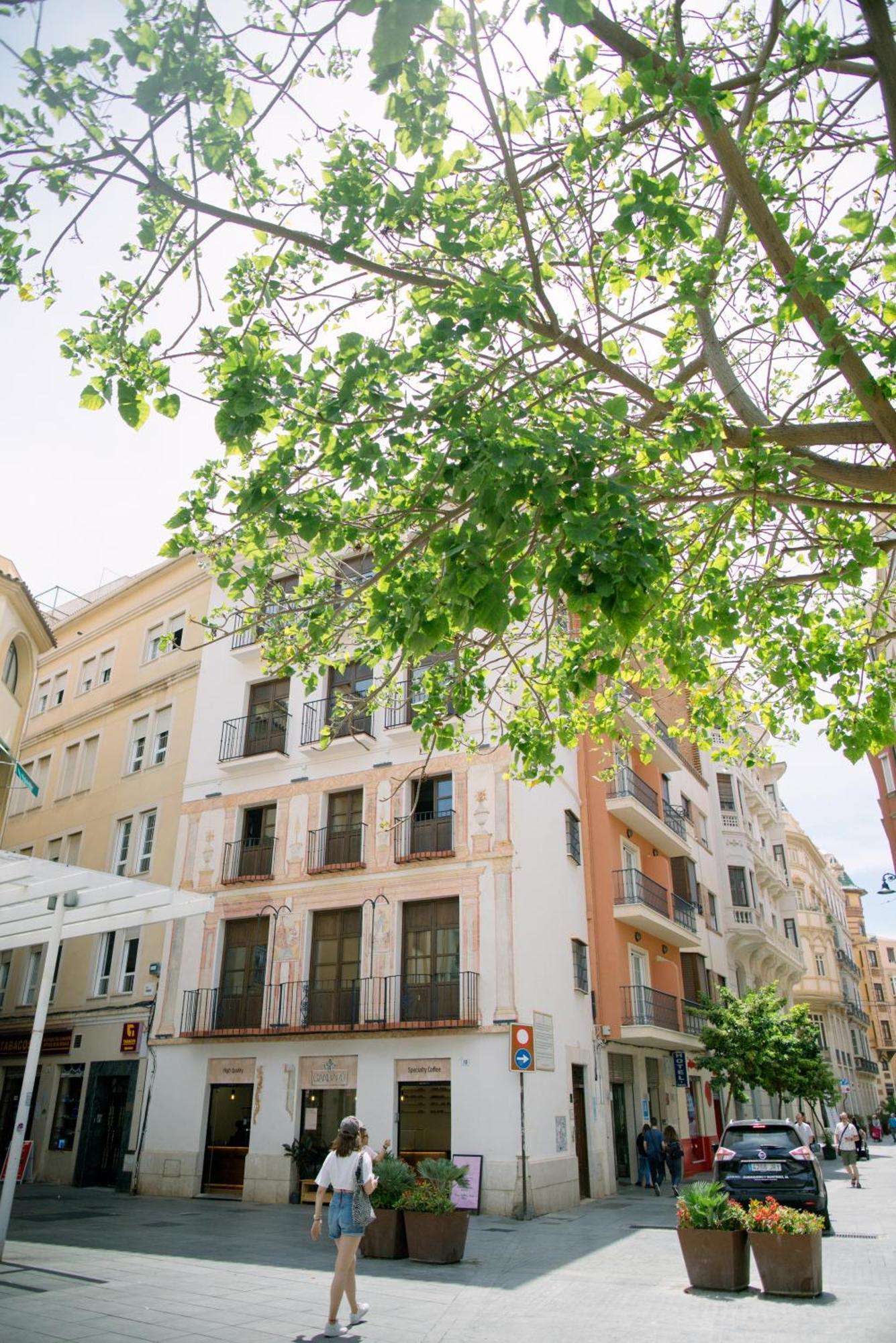 Apartamentos El Marques Малага Экстерьер фото